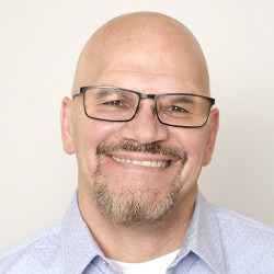 Dr. Tim Muehlhoff